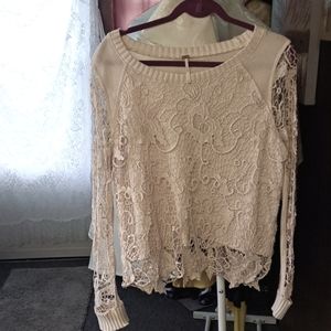 Free People. Sz Small, Crochet- like , see through sleeves